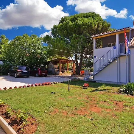 Fuer 2 Personen Ca 28 Qm In Fazana-surida, Istrien Istrische Riviera Apartment