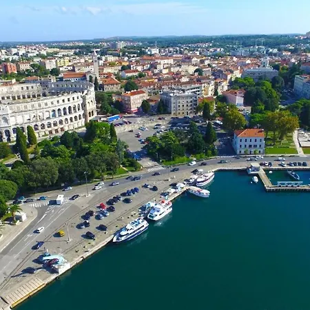 Fuer 2 Personen Ca 28 Qm In Fazana-surida, Istrien Istrische Riviera Apartment