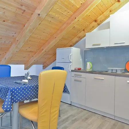 Lägenhet Fuer 2 Personen Ca 28 Qm In Fazana-surida, Istrien Istrische Riviera *